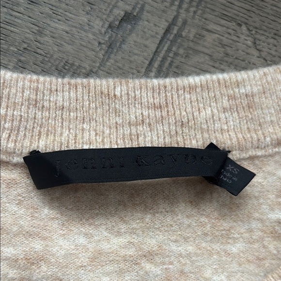 Jenni Kayne | Oversized merino wool and cashmere cream and tan knit sweater - Picture 7 of 10